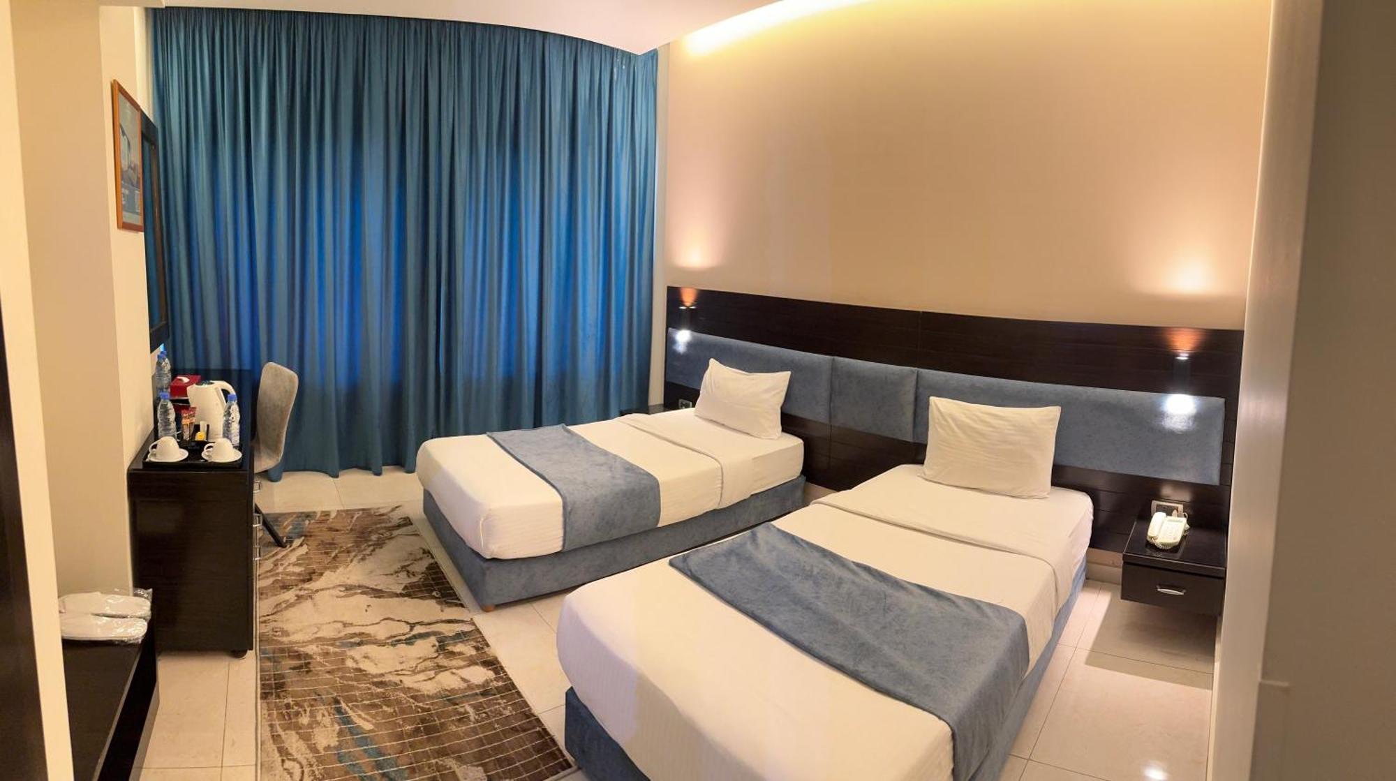 Duroy Hotel By Beverly Beiroet Buitenkant foto