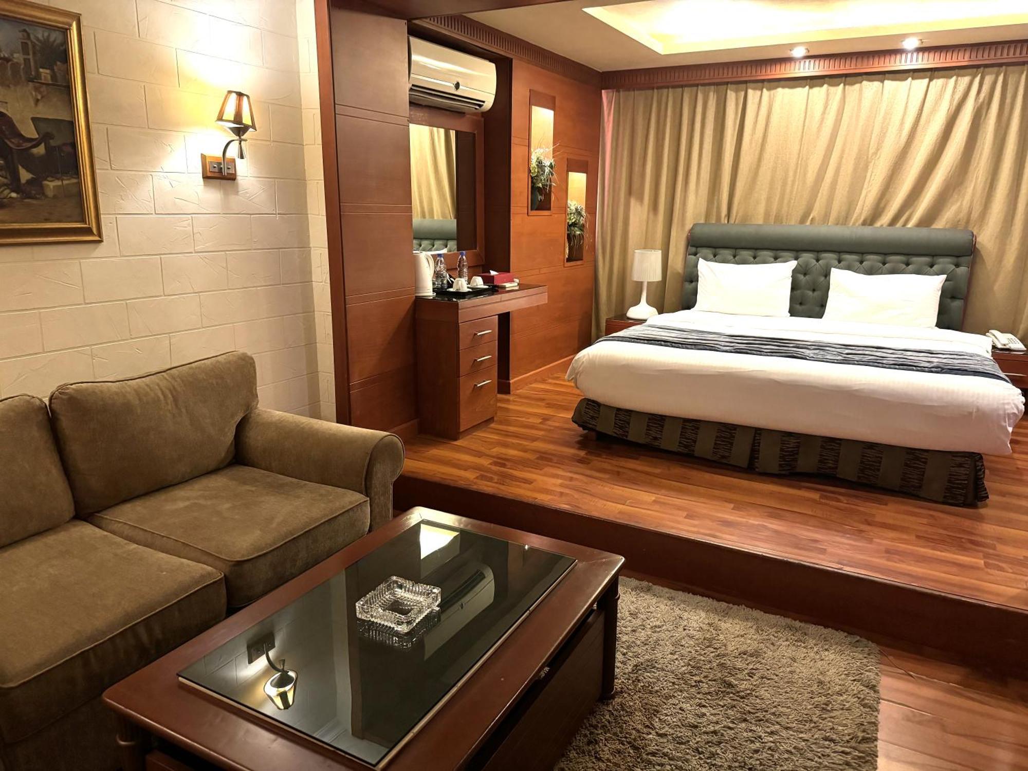 Duroy Hotel By Beverly Beiroet Buitenkant foto