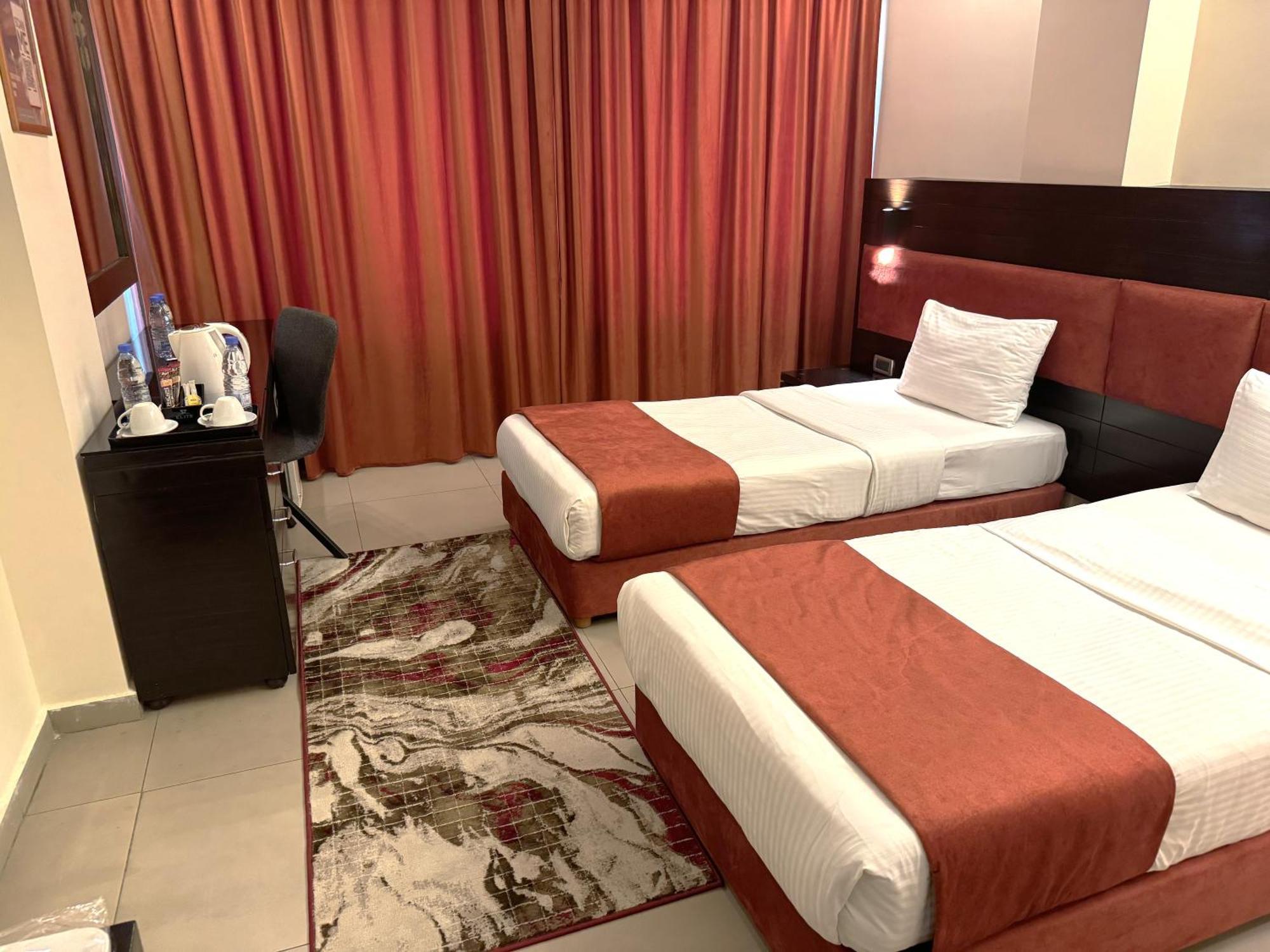 Duroy Hotel By Beverly Beiroet Buitenkant foto